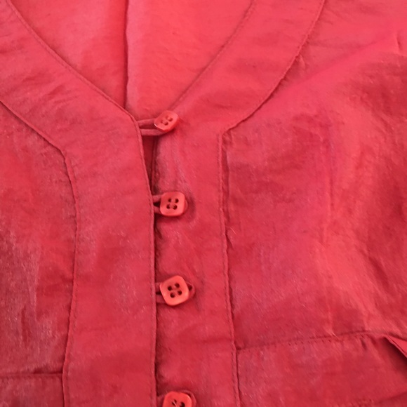 Tuzzi blouse. V-neck with elegant detail. Size 8 Deep Coral. - Picture 2 of 6
